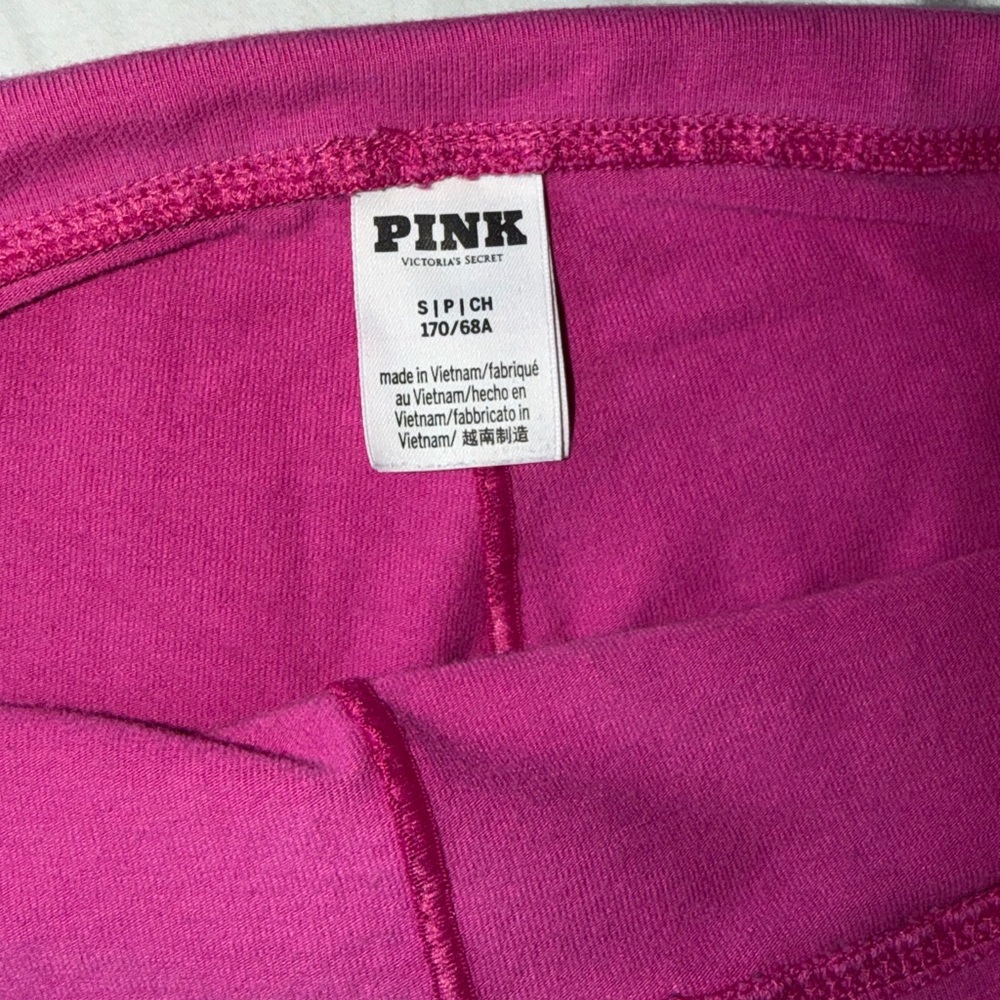 PINK Victoria's Secret Foldover Shorts - Picture 6 of 6